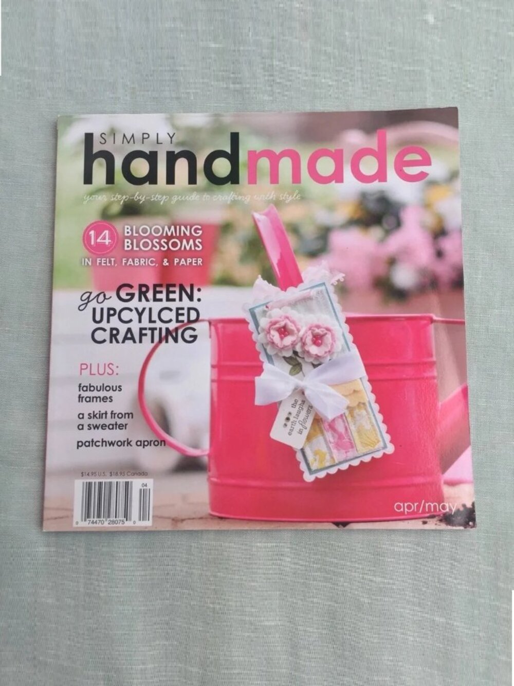 Lot of 3 issues Simply Handmade crafting magazines - Picture 6 of 15
